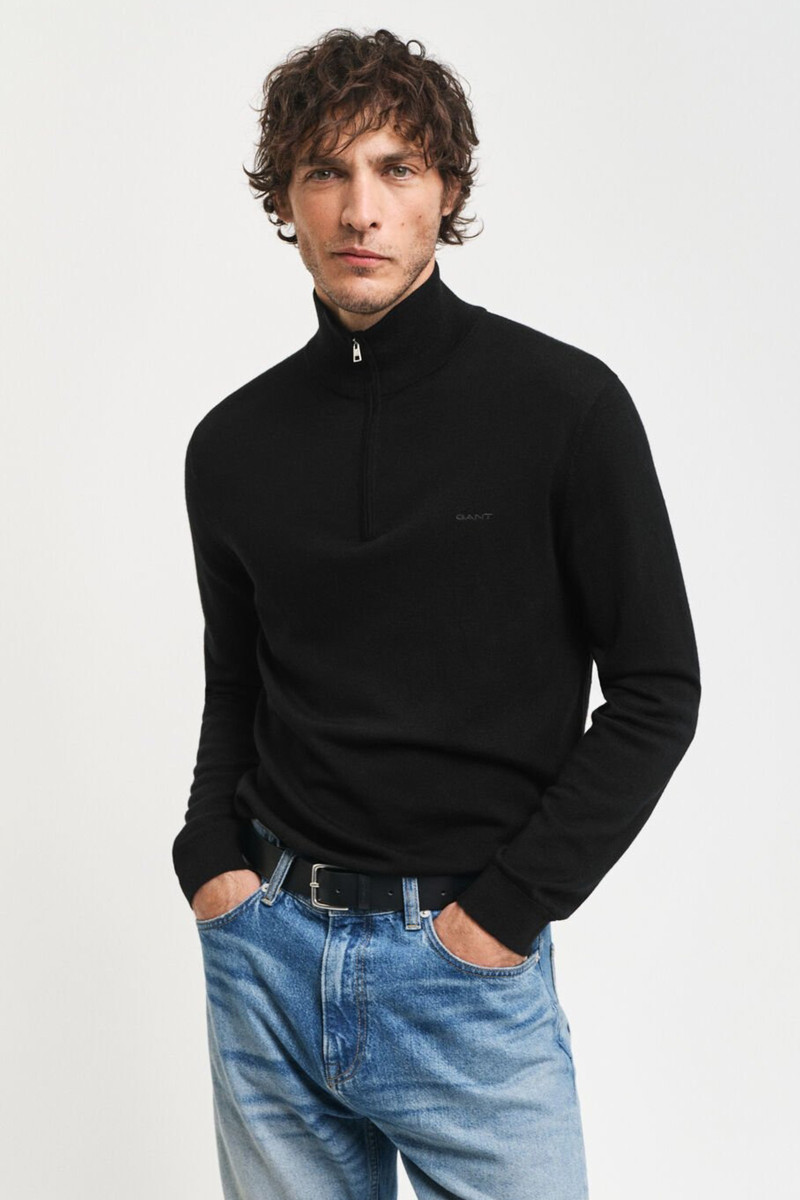 E-shop SVETR GANT EXTRAFINE MERINO WOOL HALF ZIP BLACK