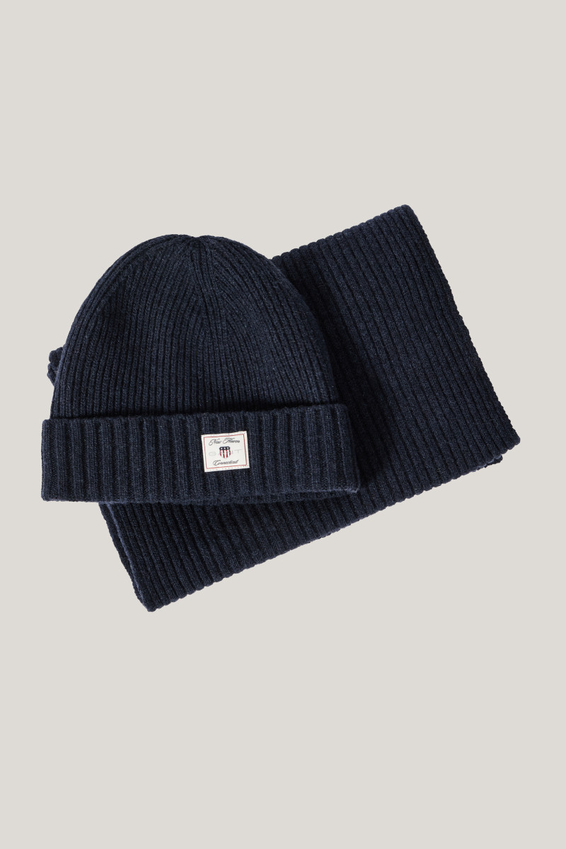 E-shop SET ČEPICE A ŠÁLA GANT BEANIE SCARF GIFT SET EVENING BLUE
