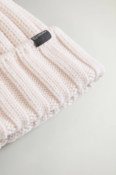 ČAPICA WOOLRICH BEANIE CASHMERE POM POM - Fotografia č. 3