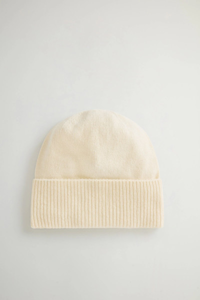 ČAPICA WOOLRICH CASHMERE RIBBED BEANIE - Fotografia č. 3