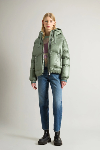 BUNDA WOOLRICH ALIQUIPPA SHORT PUFFER JACKET - Fotografie č. 2