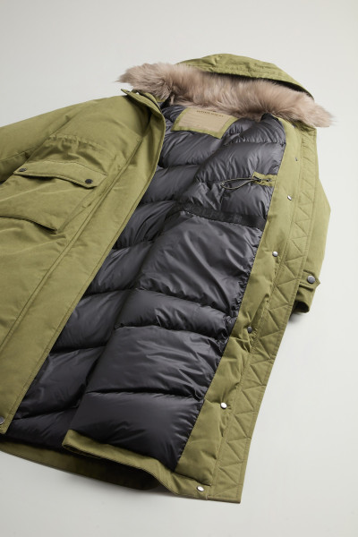 BUNDA WOOLRICH ARCTIC LONG PARKA - Fotografie č. 9