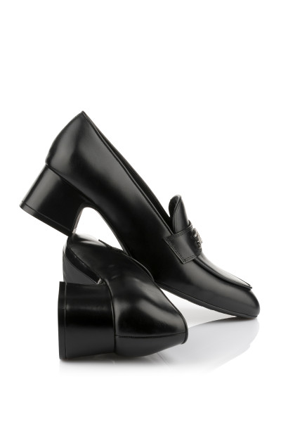 LODIČKY KARL LAGERFELD BONNIE SIGNIA TRIM LOAFER - Fotografie č. 3