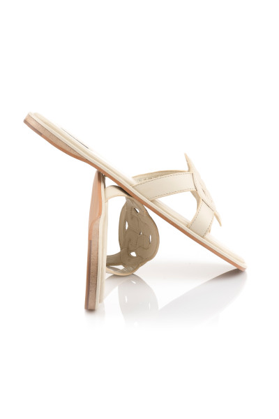 ŠĽAPKY GANT CHLEO - Fotografia č. 3