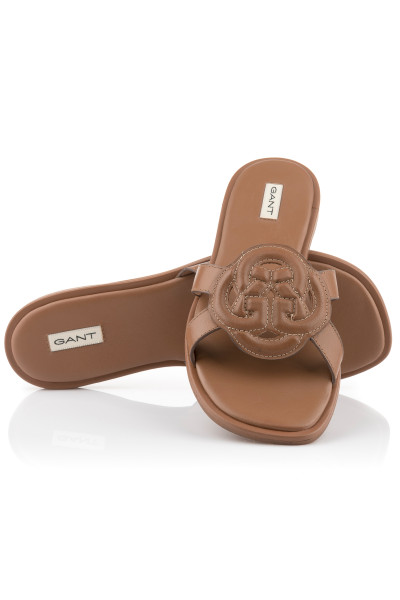 ŠĽAPKY GANT CHLEO - Fotografia č. 2