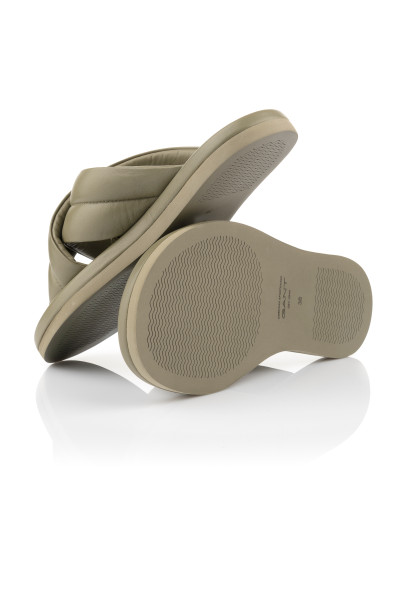 ŠĽAPKY GANT CLAREHA - Fotografia č. 4