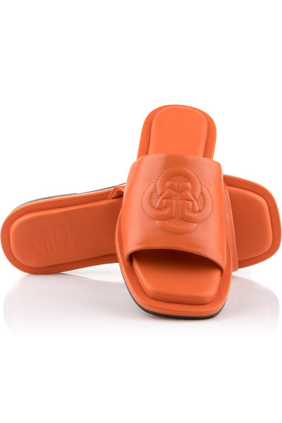 ŠĽAPKY GANT KHIARA - Fotografia č. 2