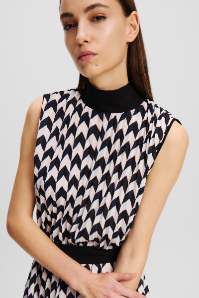 ŠATY KARL LAGERFELD CHEVRON PLEATED DRESS - Fotografia č. 4