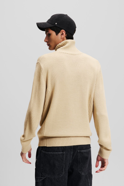 SVETR KARL LAGERFELD JEANS KLJ REGULAR ROLLNECK SWEATER - Fotografie č. 3