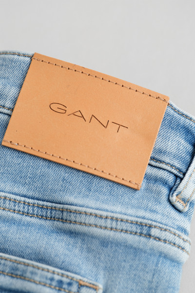 DŽÍNY GANT BOOTCUT JEANS - Fotografie č. 3