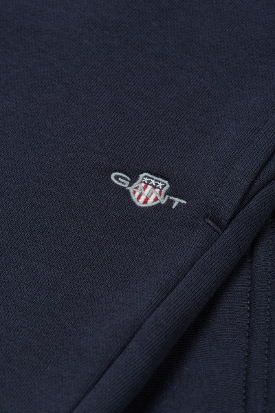 TEPLÁKOVÉ ŠORTKY GANT SHIELD SWEATSHORTS - Fotografie č. 3