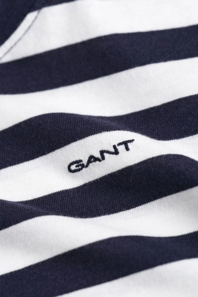 TRIČKO GANT STRIPED SHIELD T-SHIRT - Fotografie č. 2