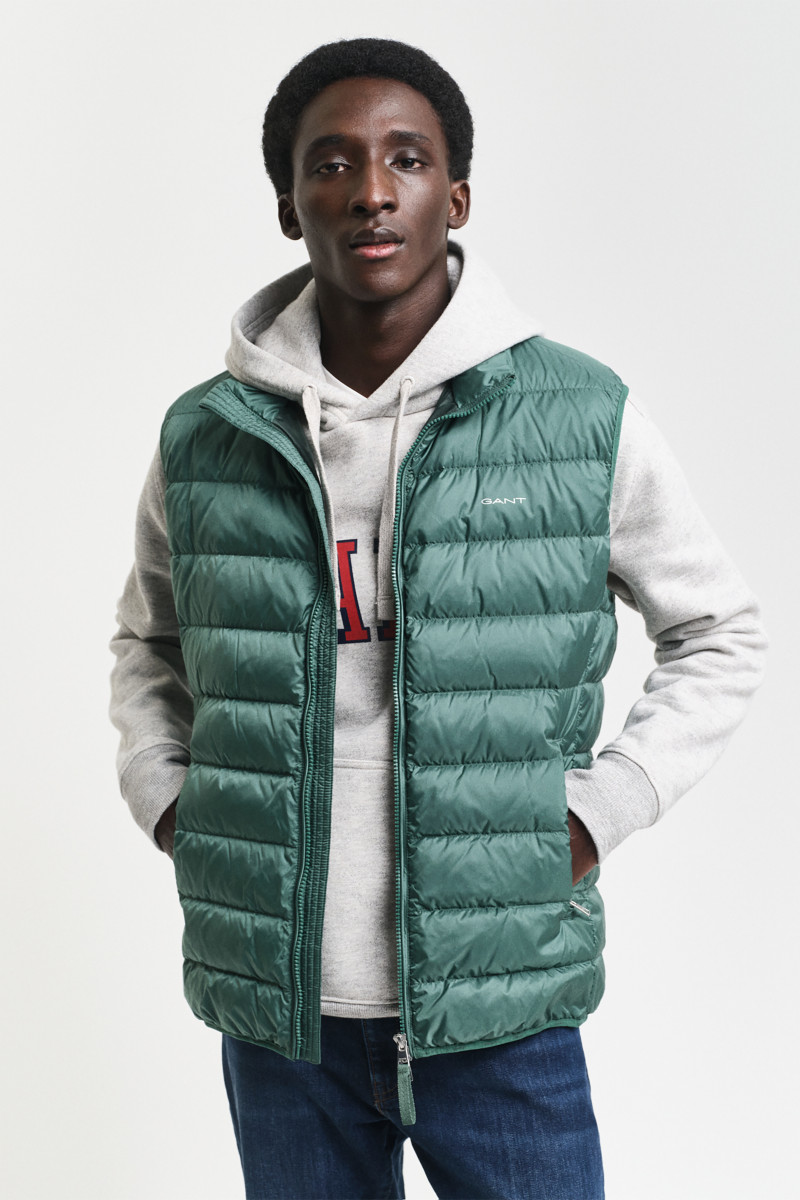 VESTA GANT LIGHT DOWN VEST WOODY GREEN
