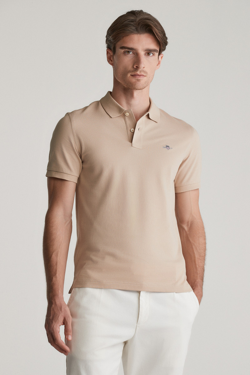E-shop POLOKOŠILE GANT SLIM SHIELD SS PIQUE POLO DRY SAND