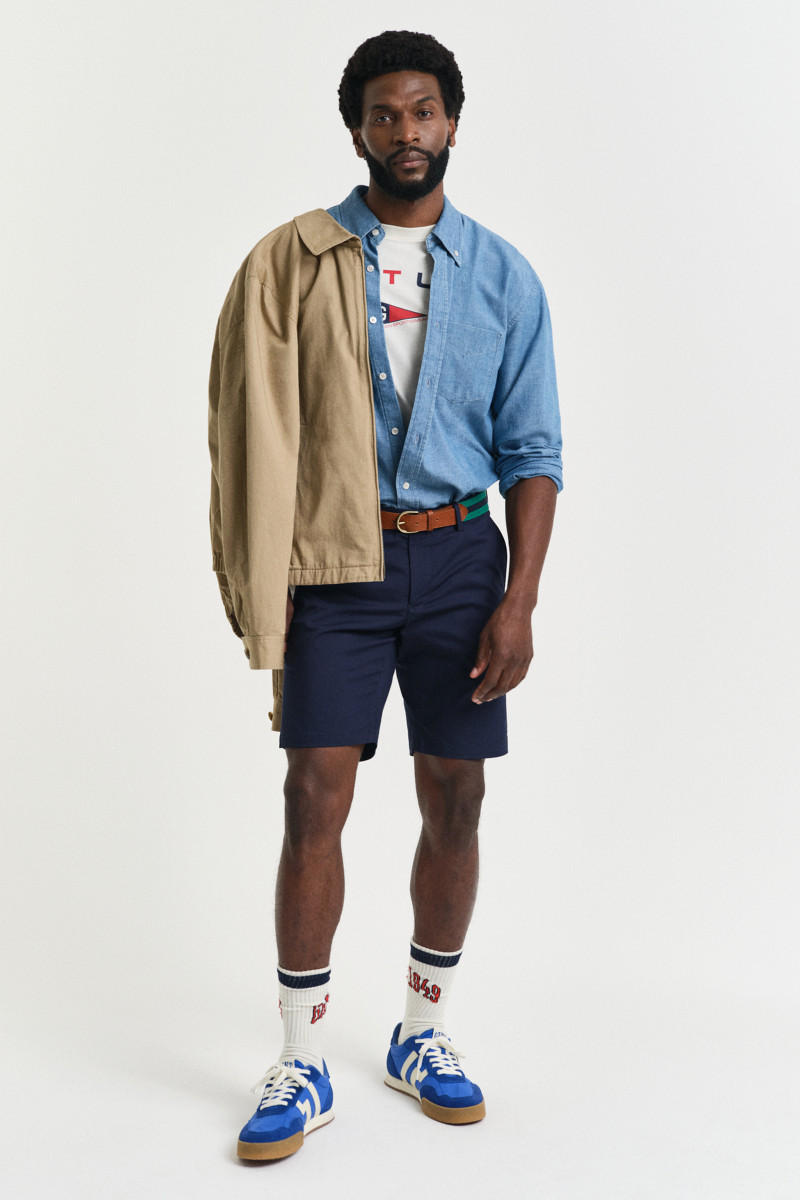 E-shop ŠORTKY GANT SLIM SPORTS SHORTS EVENING BLUE