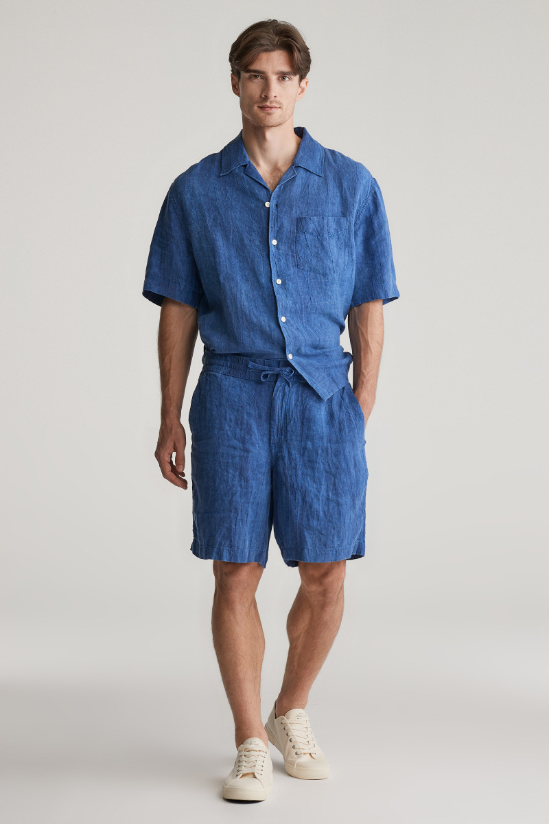 ŠORTKY GANT REL LINEN RESORT SHORTS RICH BLUE