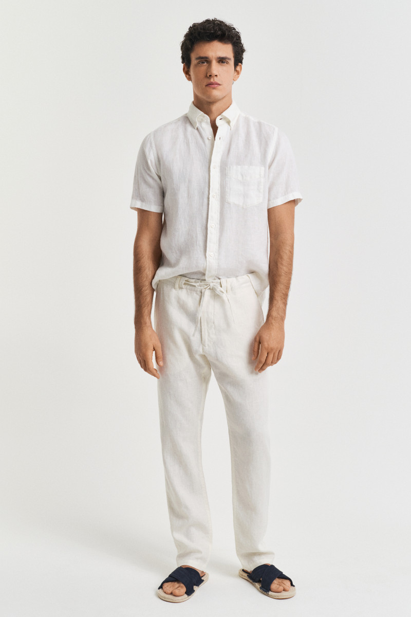 E-shop KALHOTY GANT RELAXED LINEN DS PANTS CREAM