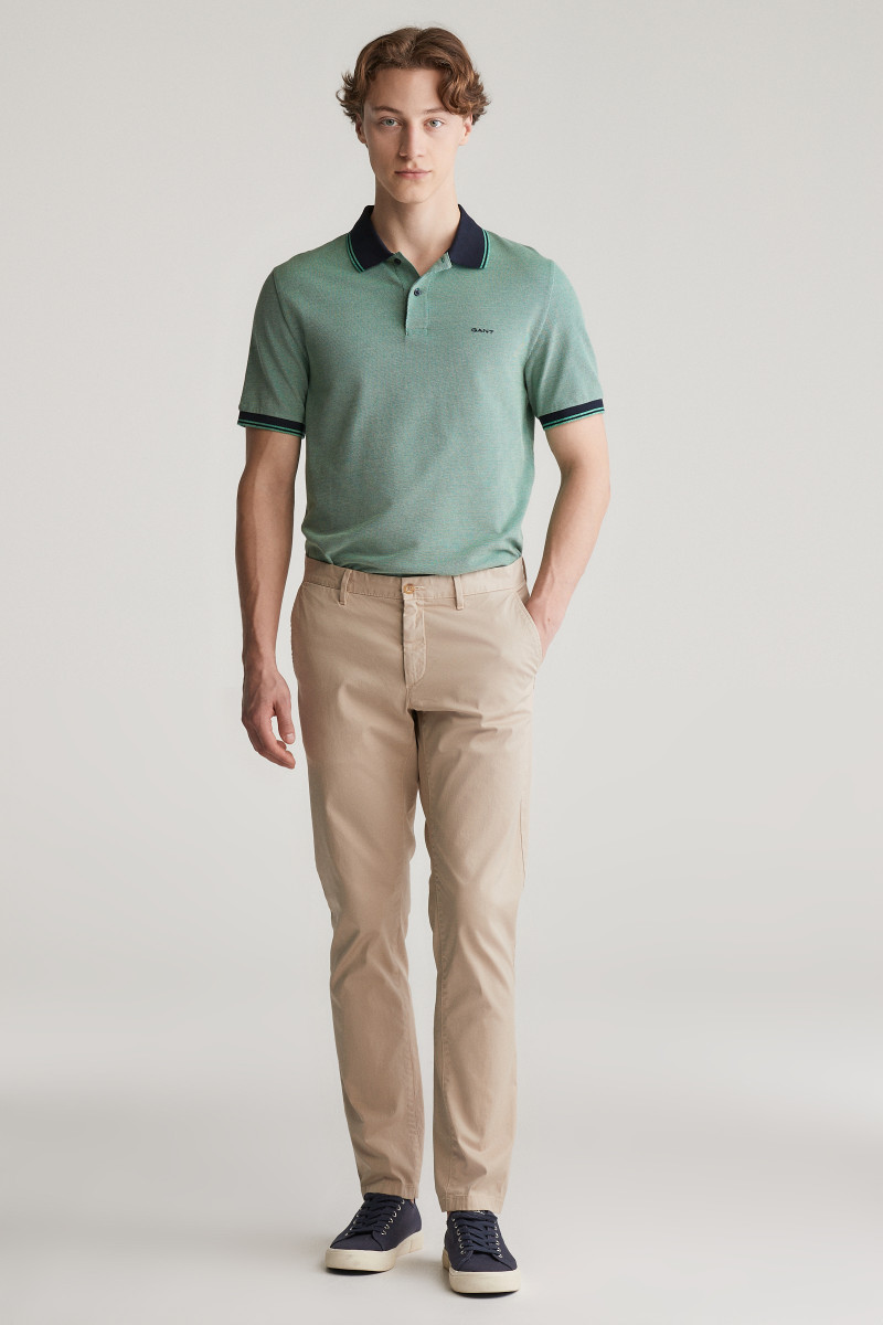 NOHAVICE GANT SLIM SUNFADED CHINOS DRY SAND