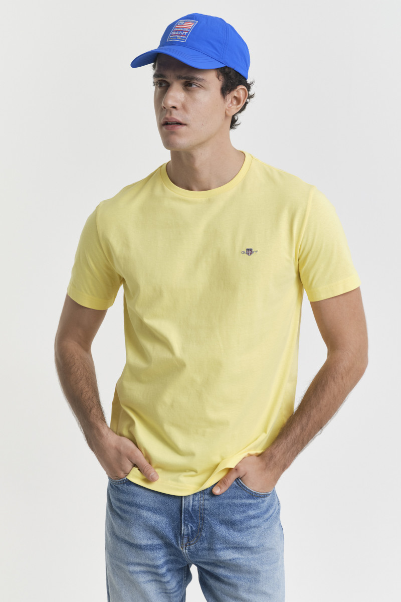 E-shop TRIČKO GANT REG SHIELD SS T-SHIRT BANANA YELLOW