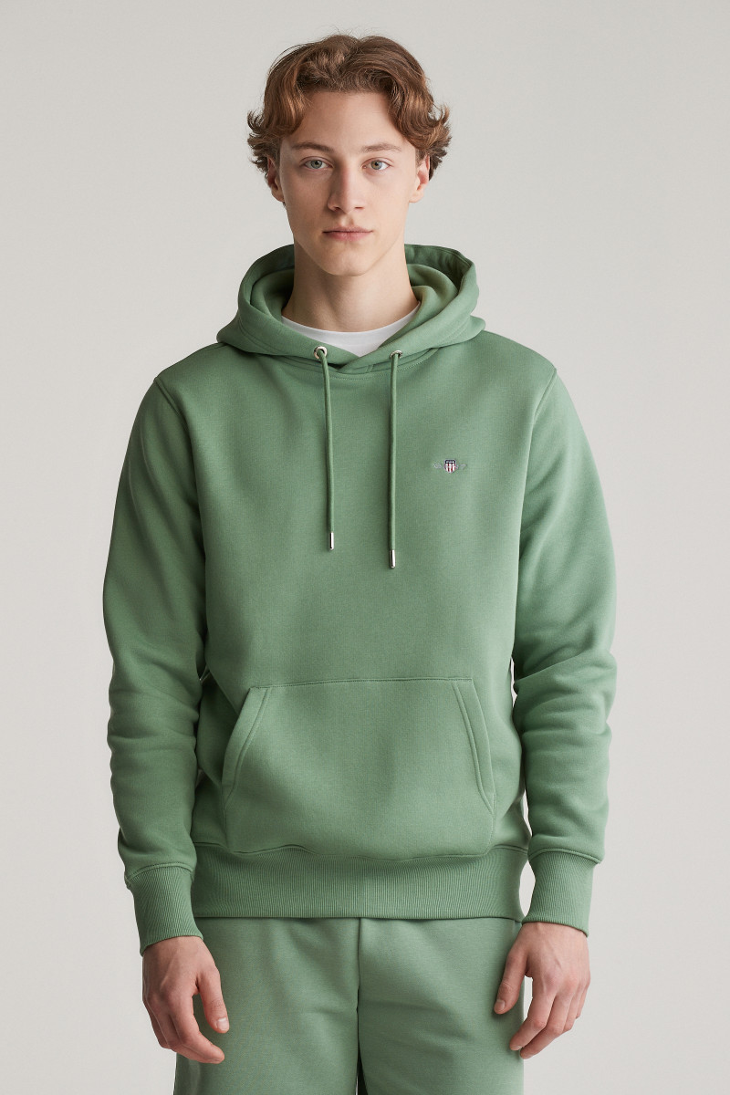 E-shop MIKINA GANT REG SHIELD HOODIE KALAMATA GREEN