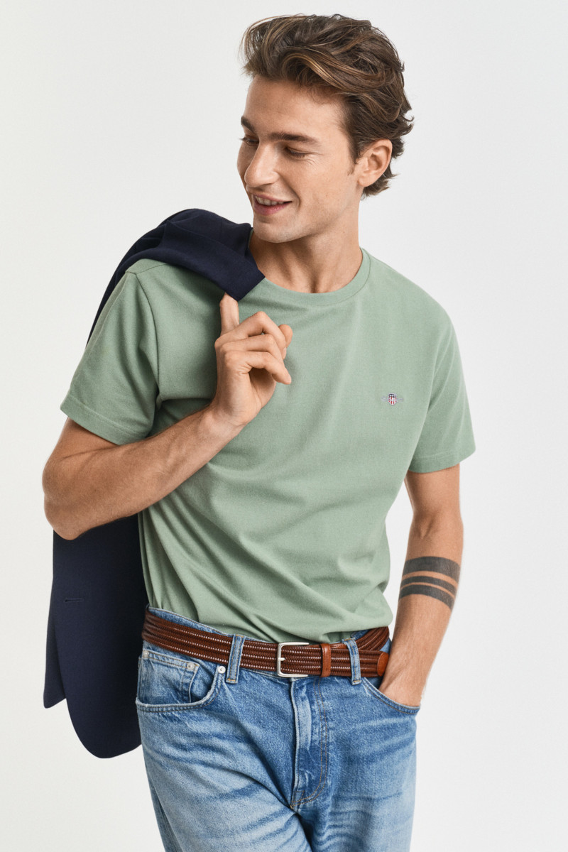 E-shop TRIČKO GANT SLIM PIQUE SS T-SHIRT KALAMATA GREEN