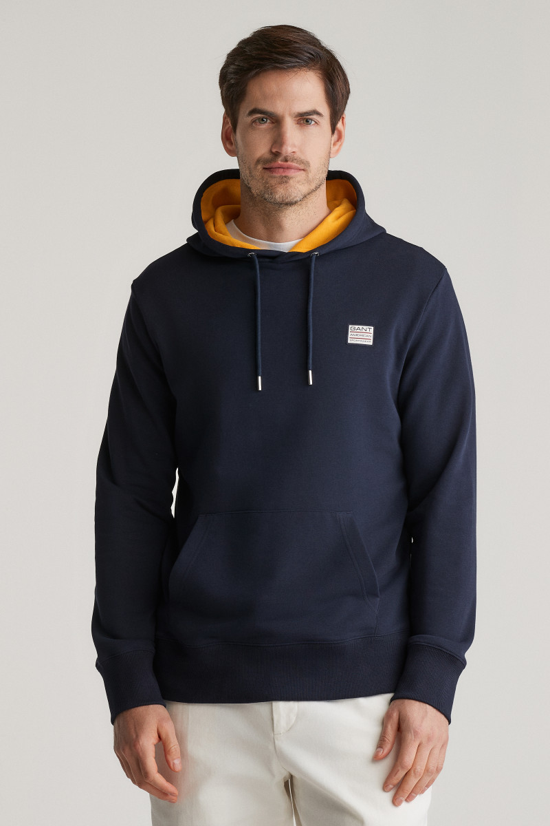E-shop MIKINA GANT CONTRAST SWEAT HOODIE EVENING BLUE