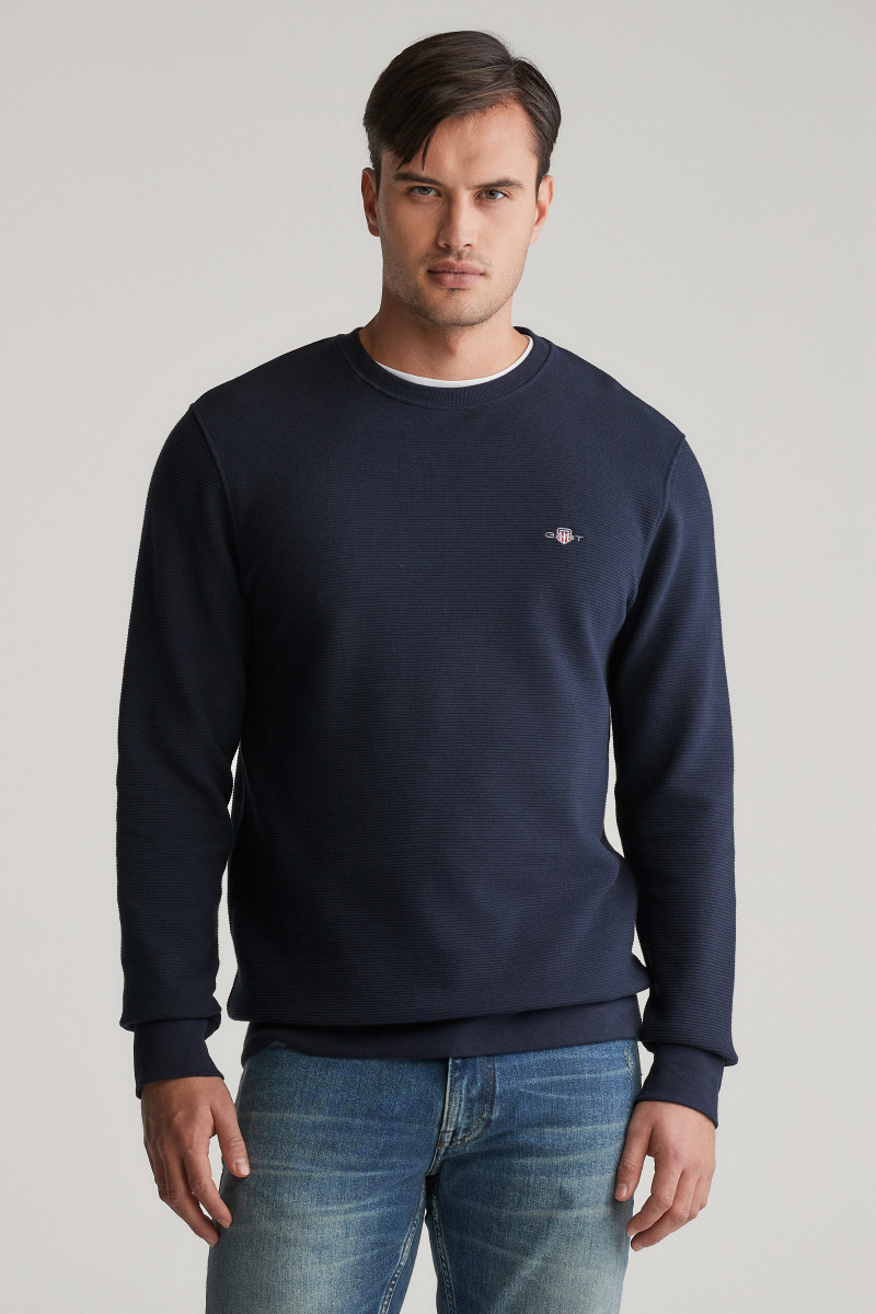 E-shop MIKINA GANT TEXTURE C-NECK SWEAT EVENING BLUE