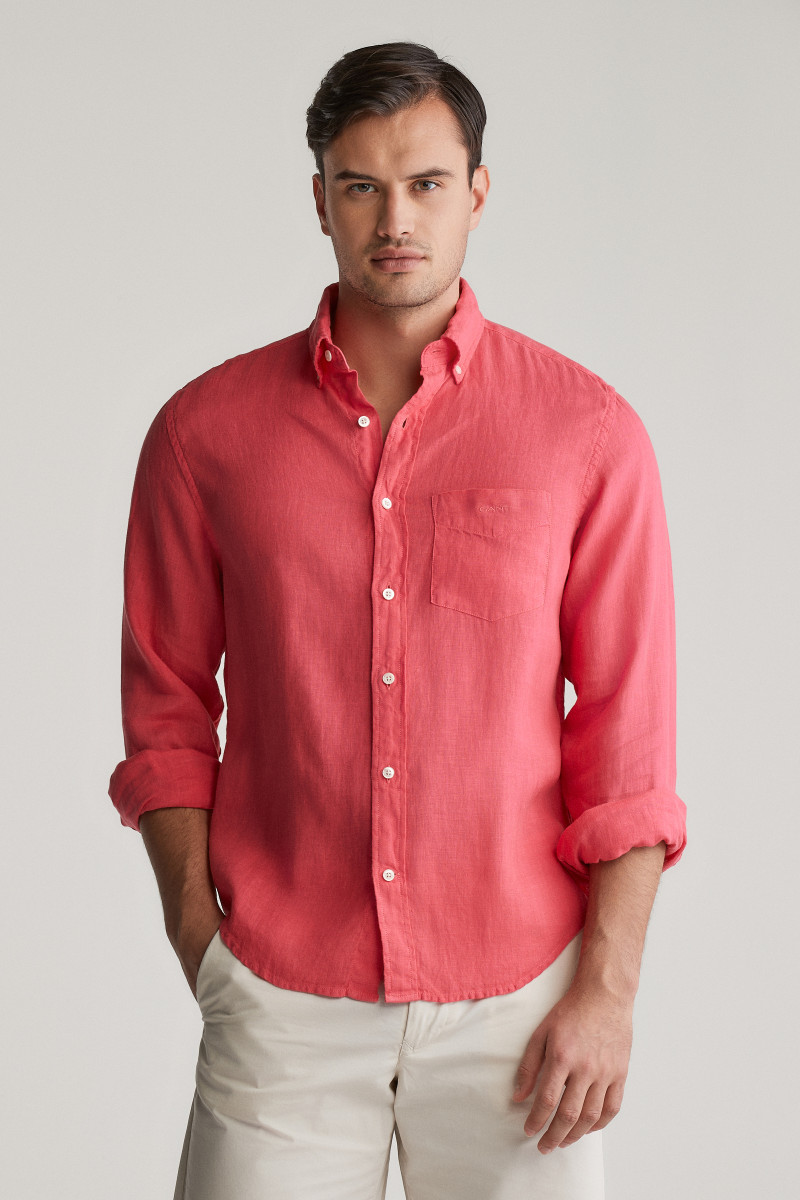 E-shop KOŠILE GANT REG GMNT DYED LINEN SHIRT WATERMELON RED