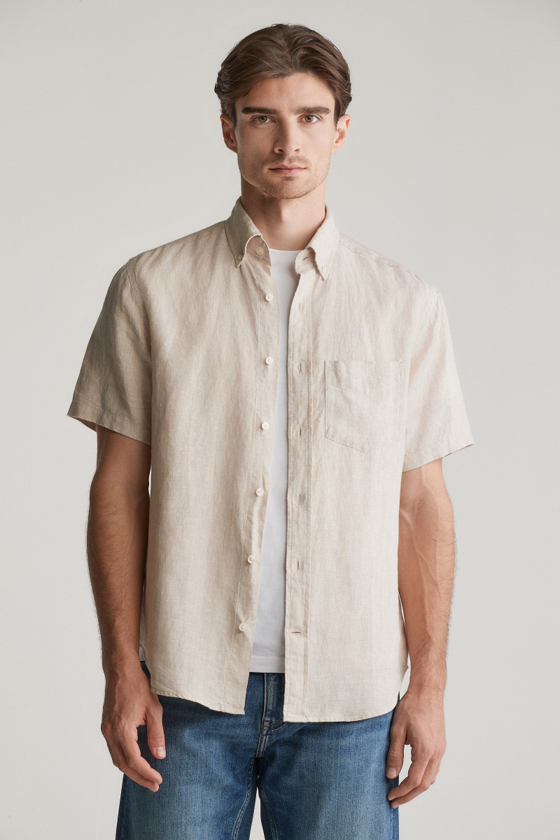 E-shop KOŠILE GANT REG LINEN SS SHIRT DRY SAND
