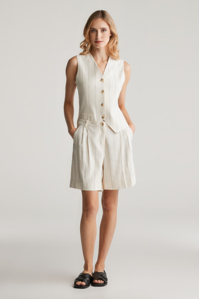 ŠORTKY GANT PINSTRIPE LINEN SHORTS - Fotografia č. 1