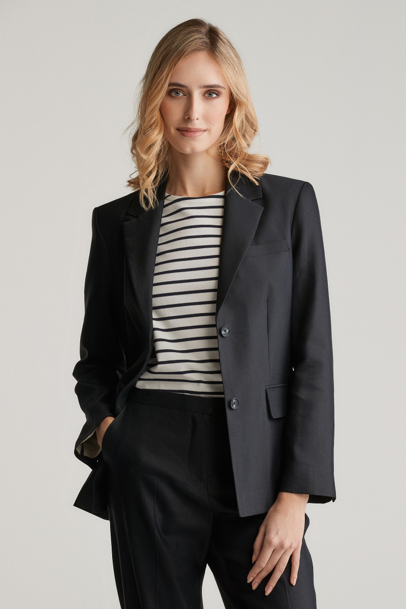 E-shop BLEJZR GANT SLIM STRETCH LINEN BLAZER BLACK