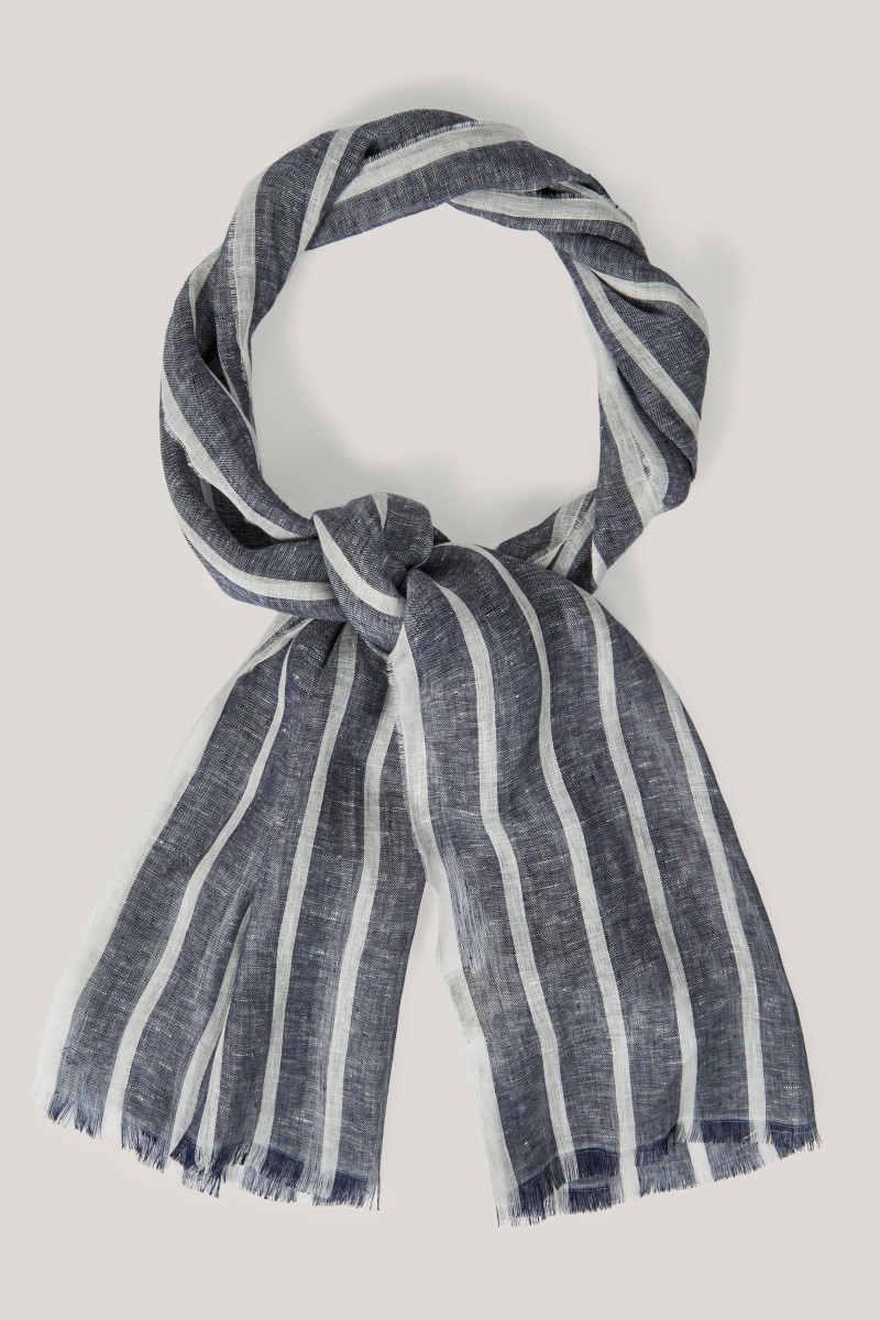 E-shop ŠÁTEK GANT STRIPED LINEN LIGHTWEIGHT SCARF DUSTY NAVY