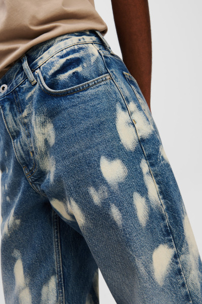 DŽÍNSY KARL LAGERFELD JEANS KLJ STRAIGHT BLEACH DENIM - Fotografia č. 4