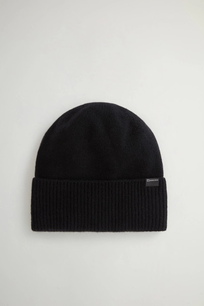 ČAPICA WOOLRICH CASHMERE RIBBED BEANIE - Fotografia č. 1