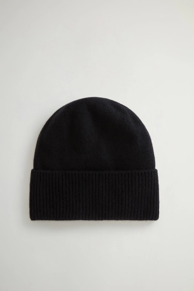 ČAPICA WOOLRICH CASHMERE RIBBED BEANIE - Fotografia č. 3