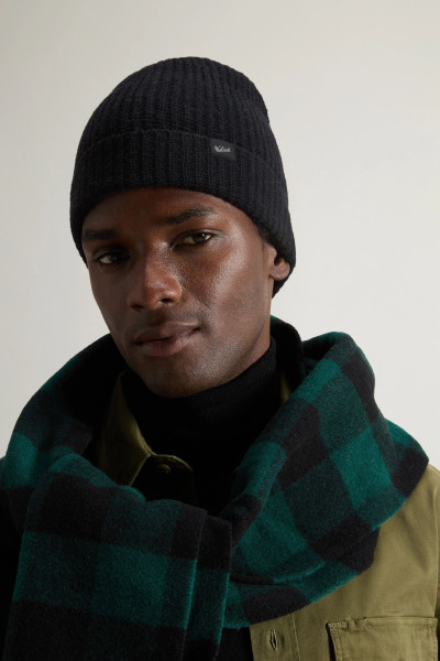 ČAPICA WOOLRICH KNITTED RIBBED BEANIE - Fotografia č. 4