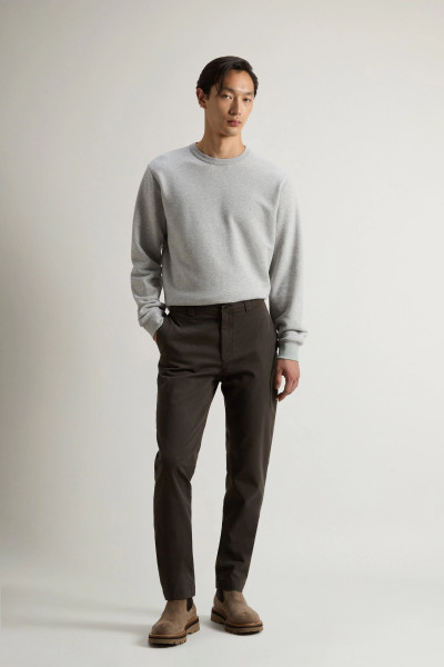 KALHOTY WOOLRICH CLASSIC CHINO PANT - Fotografie č. 1