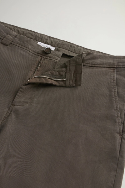KALHOTY WOOLRICH CLASSIC CHINO PANT - Fotografie č. 5