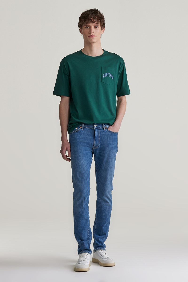 DŽÍNSY GANT EXTRA SLIM ACTIVE RECOVER JEANS MID BLUE BROKEN IN