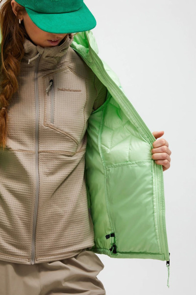 BUNDA PEAK PERFORMANCE W ELEVATE LINER HOOD - Fotografie č. 8