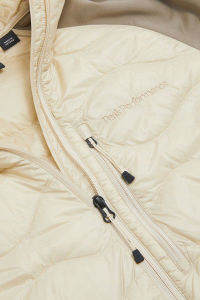 BUNDA PEAK PERFORMANCE M HELIUM DOWN HYBRID HOOD - Fotografie č. 4