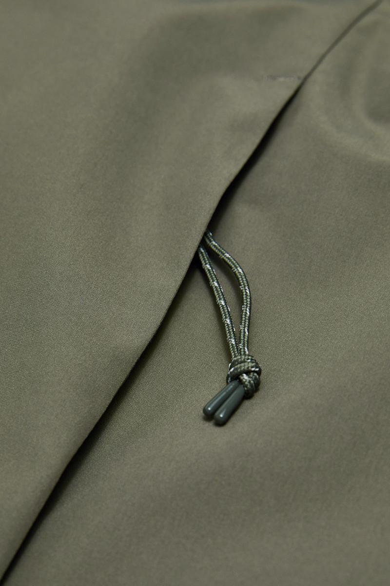 Bunda Peak Performance M Quest Jacket Pine Needle