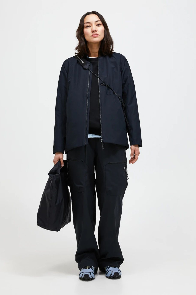 Bunda Peak Performance W Quest Jacket Black
