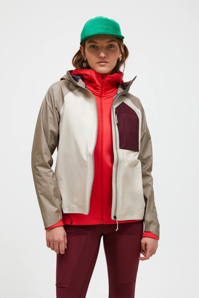 BUNDA PEAK PERFORMANCE W TRAIL 3L HIPE JACKET - Fotografie č. 7