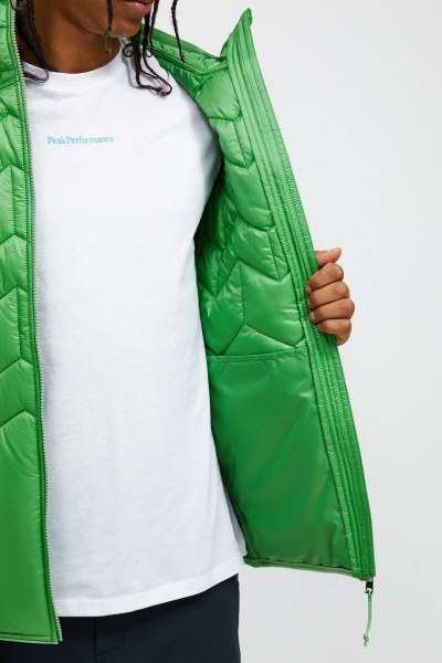 BUNDA PEAK PERFORMANCE M ELEVATE LINER HYBRID HO - Fotografia č. 9