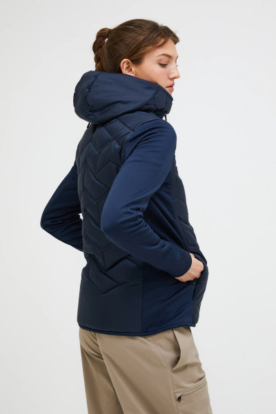 BUNDA PEAK PERFORMANCE W ELEVATE LINER HYBRID HO - Fotografie č. 6