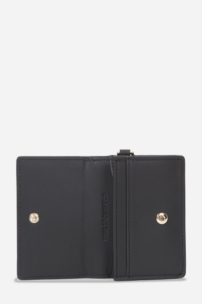 POUZDRO NA PLATEBNÍ KARTY KARL LAGERFELD K/SIGNATURE CHAIN CARD HOLDER - Fotografie č. 3