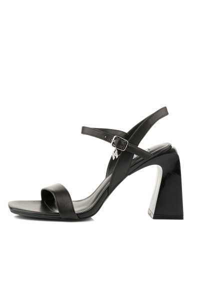 SANDÁLE KARL LAGERFELD ASTRA NOVA ANKLE STRAP SANDAL - Fotografie č. 5