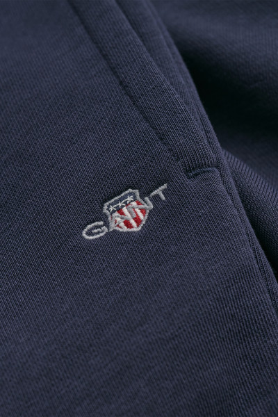 TEPLÁKY GANT SHIELD SWEAT PANT - Fotografie č. 3