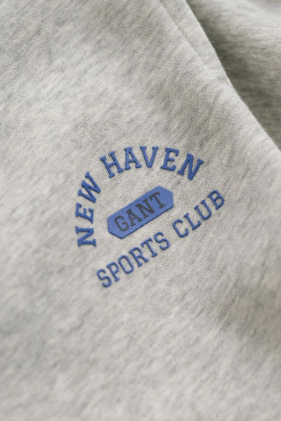 TEPLÁKY GANT GRAPHIC SWEATPANTS - Fotografie č. 2